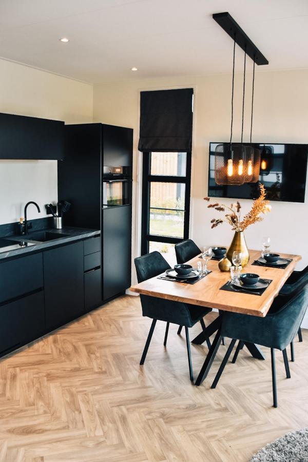 Marinapark Residentie Nieuw Loosdrecht Villa ภายนอก รูปภาพ
