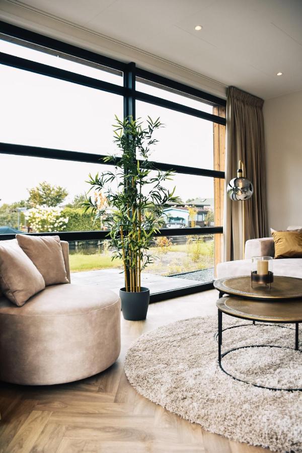 Marinapark Residentie Nieuw Loosdrecht Villa ภายนอก รูปภาพ
