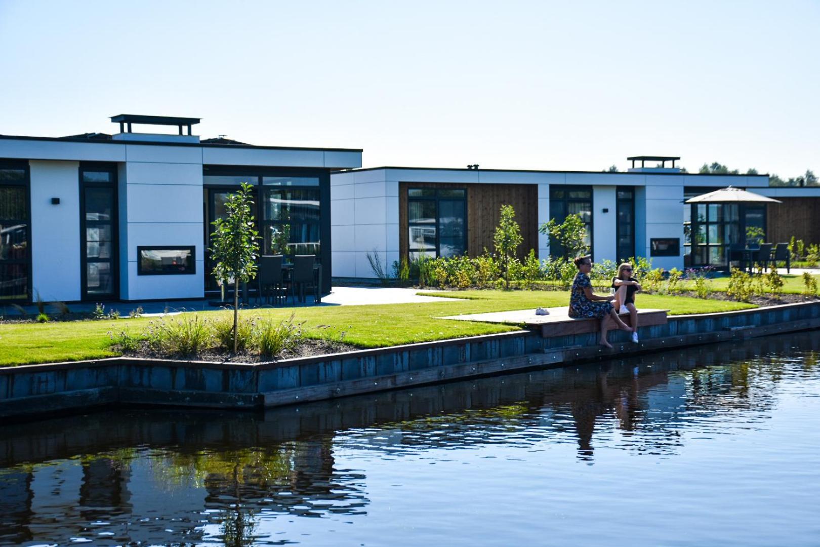 Marinapark Residentie Nieuw Loosdrecht Villa ภายนอก รูปภาพ