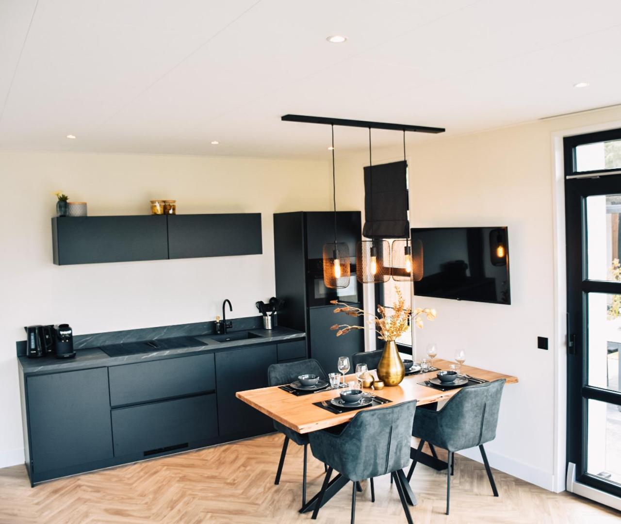 Marinapark Residentie Nieuw Loosdrecht Villa ภายนอก รูปภาพ